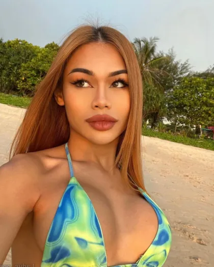 Profilo escort di Joinella a Napoli